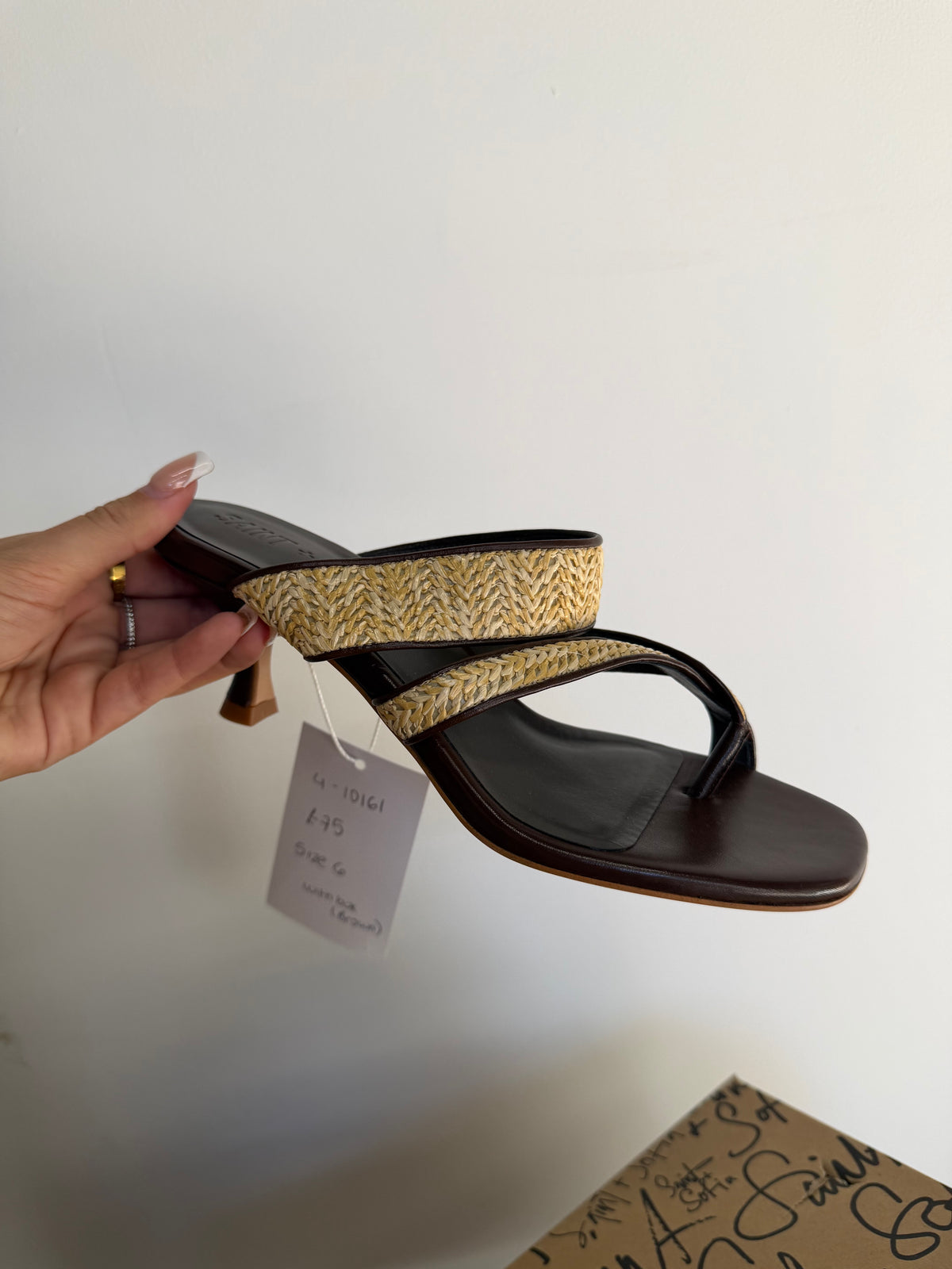 Preloved Saint + Sofia Summer Sandal Heels Size 6 Brown