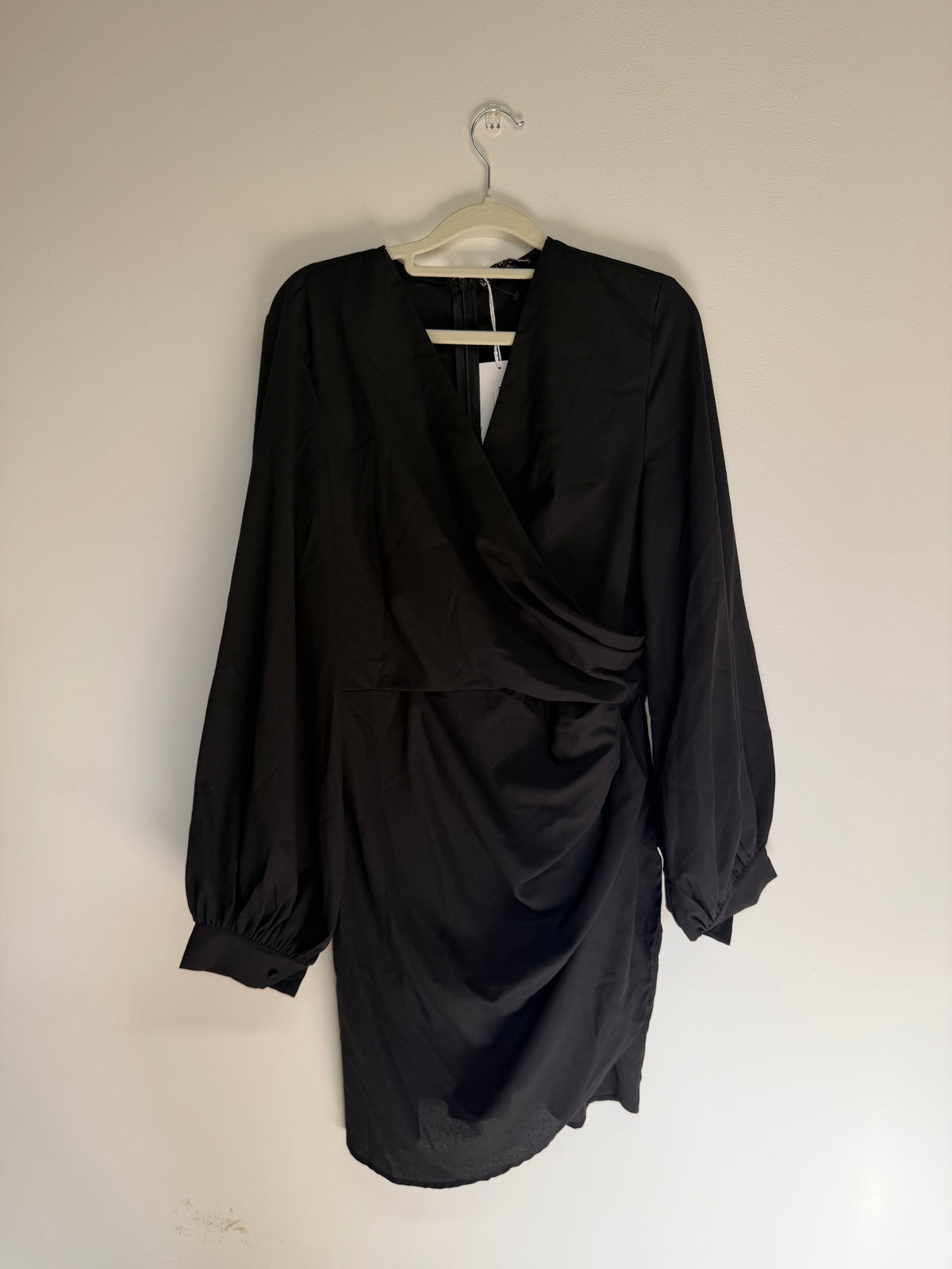 Preloved Girl in Mind Dress Size 14 Black