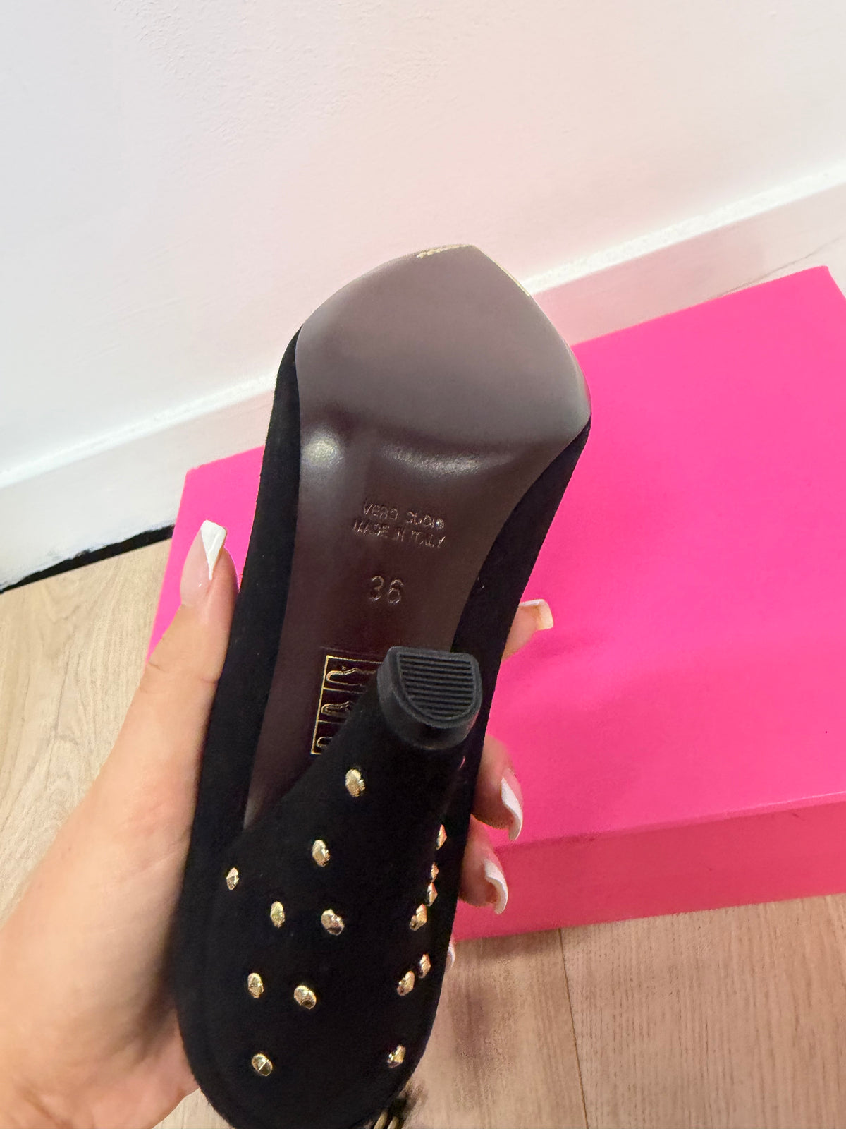 Preloved Mulberry Heels Size 36 - UK 3 Black Velvet