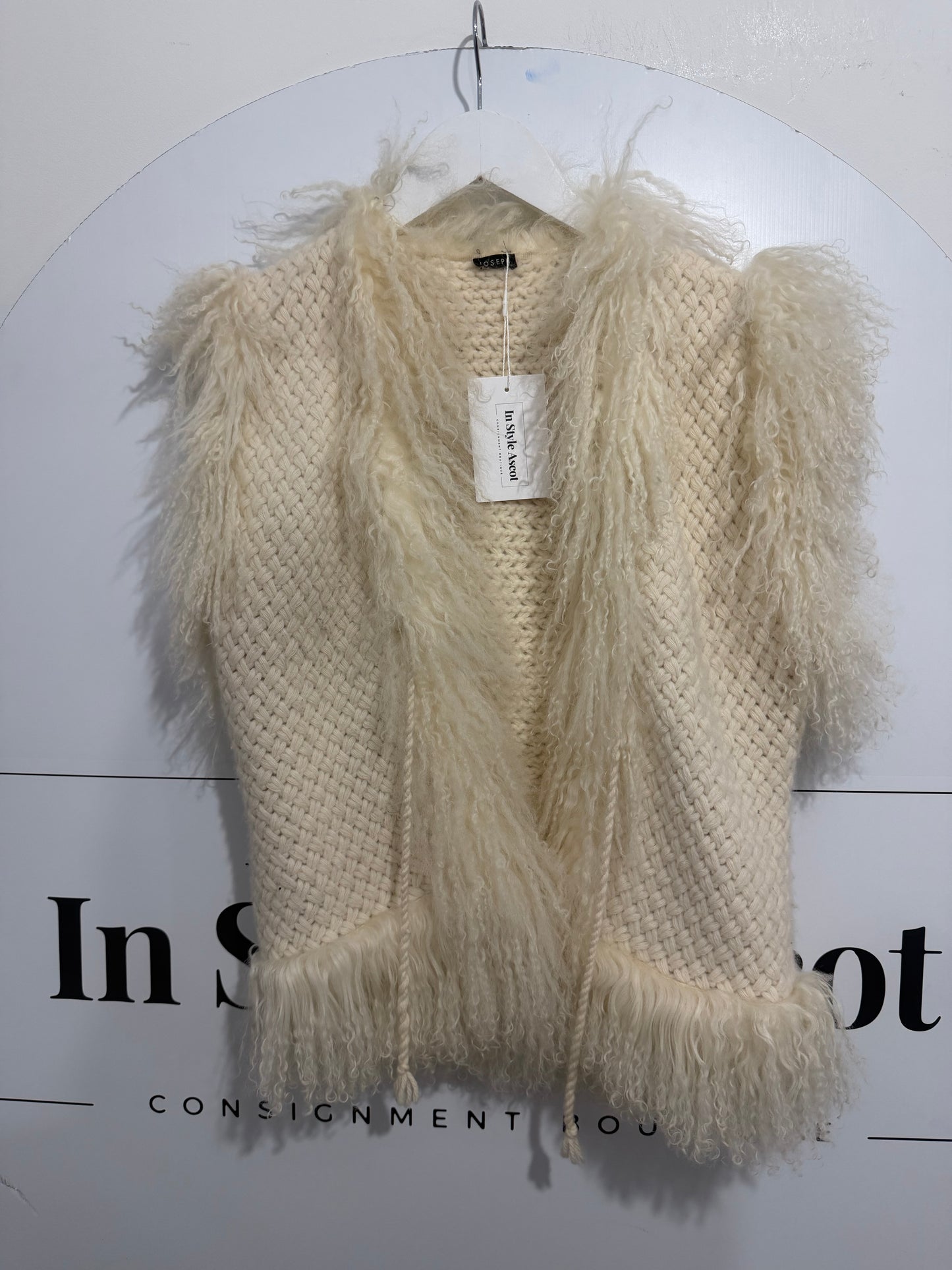 White Joseph Gilet, Small