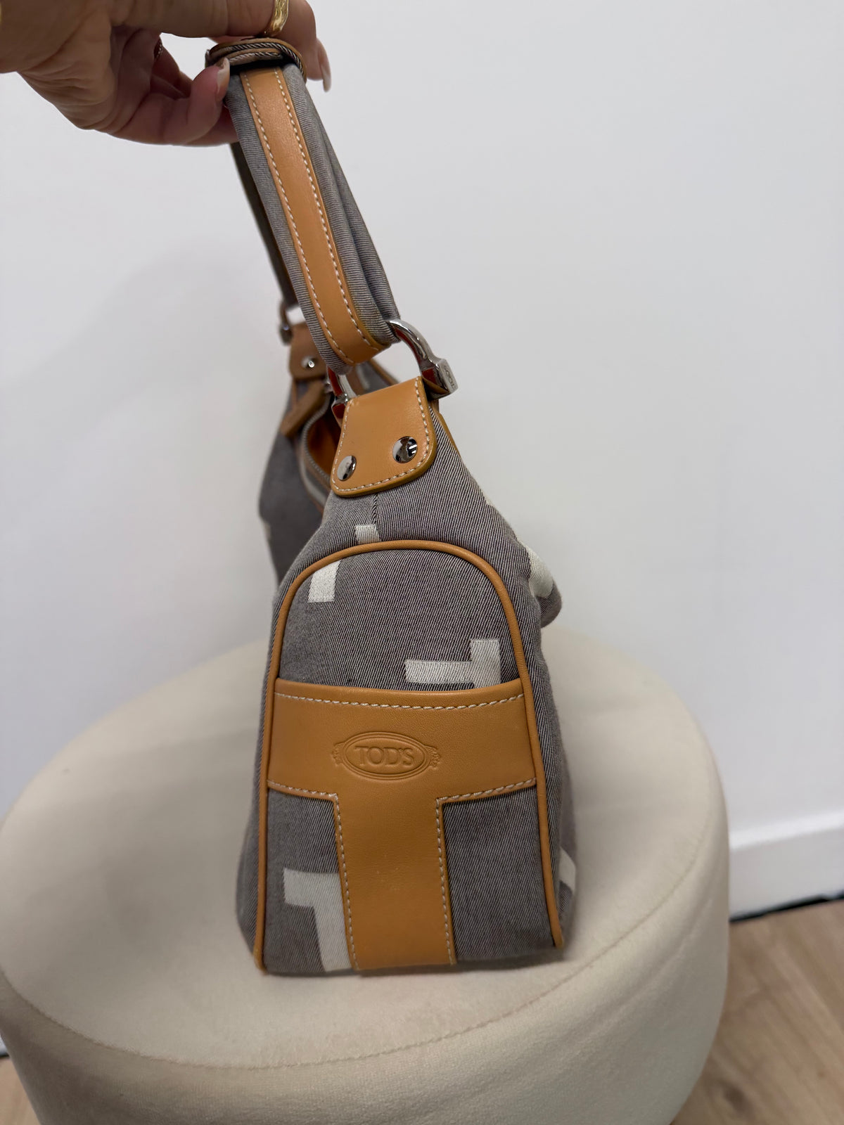 Preloved Tods Shoulder bag Monogram