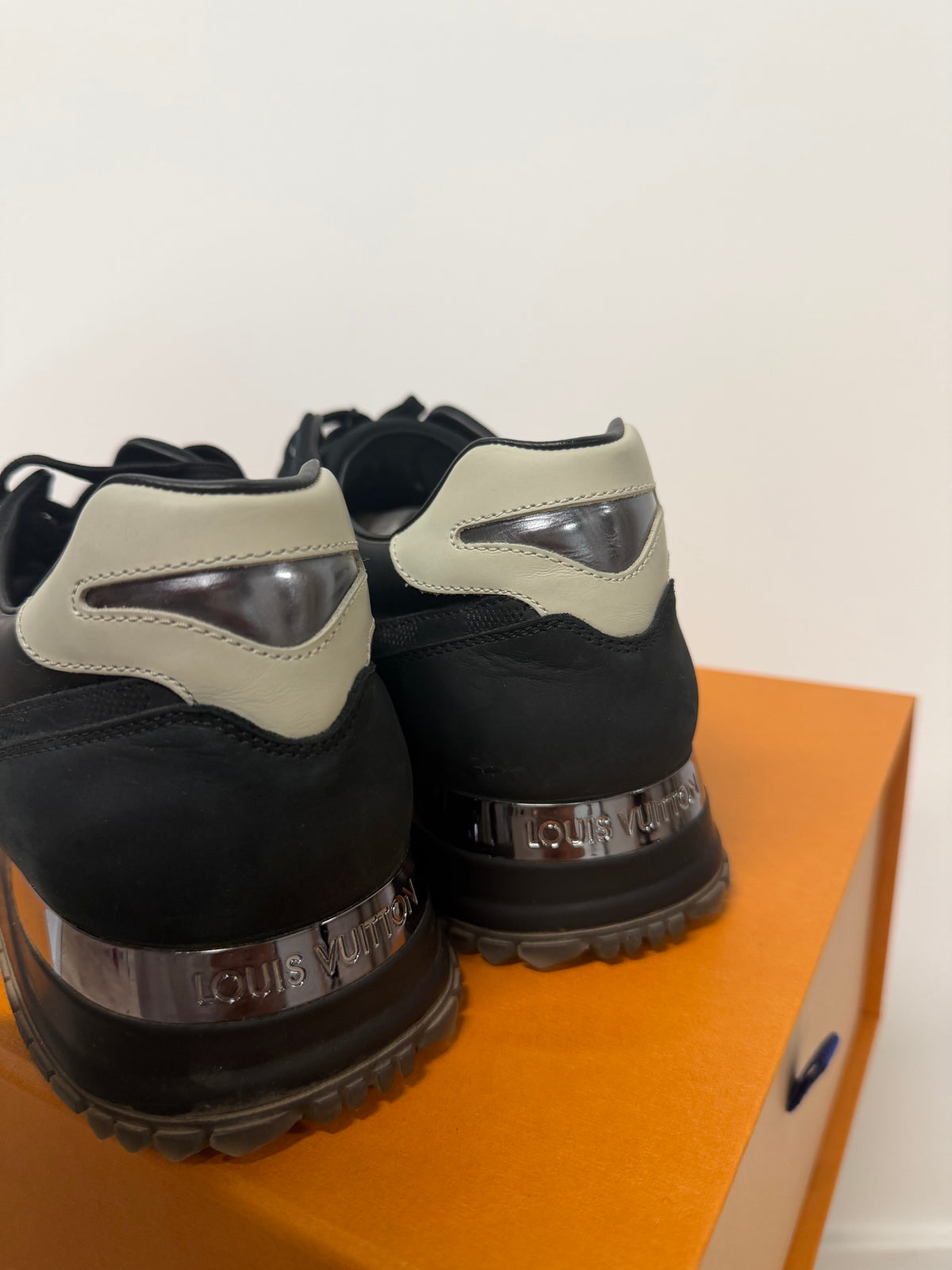 Preloved Louis Vuitton Trainers Size 7.5/8 Black