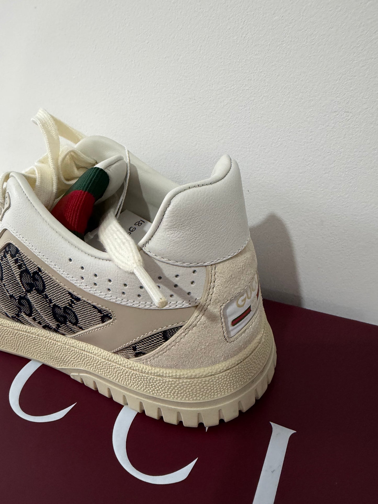 Size 39.5 but fit 7.5 Gucci Sneakers Trainers