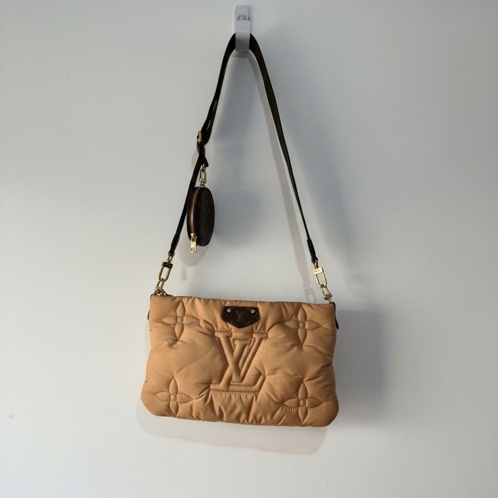 Preloved Khaki/Beige Louis Vuitton Handbag