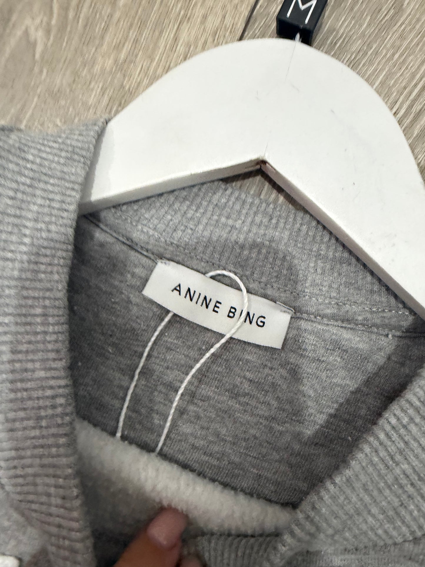 Pre-owned Grey Anine Bing Sweater, Size M (Oversized)