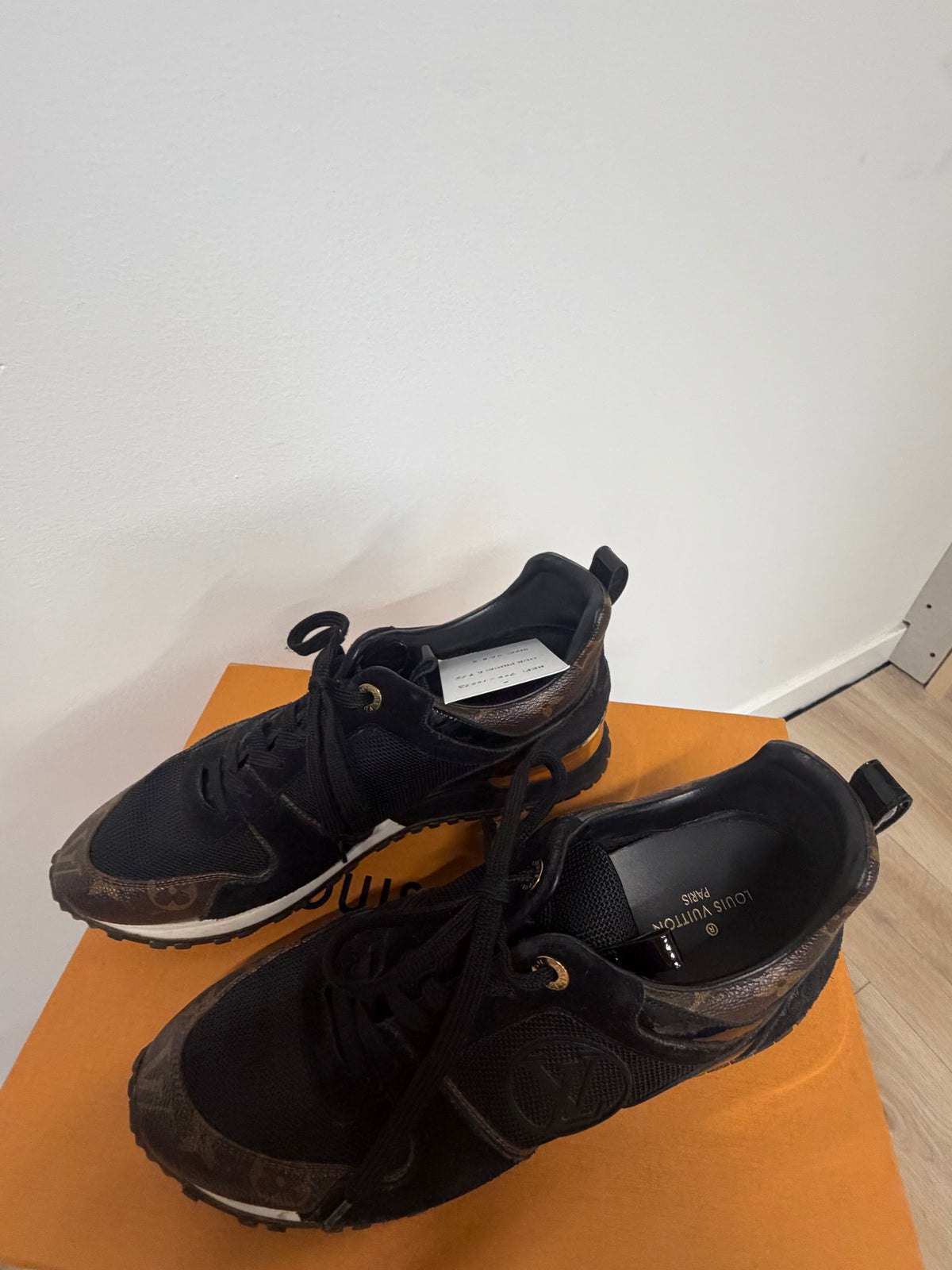 Preloved Louis Vuitton Trainers Size 6.5 - 39.5 (Can fit 7) Monogram