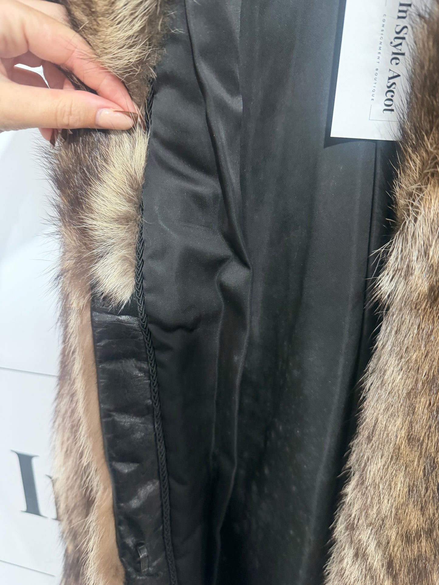 Size 10 Fur Gilet Coat