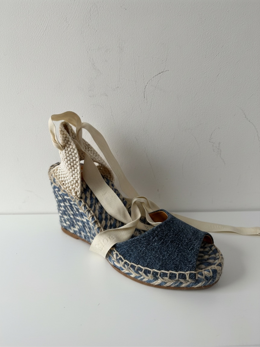 Preloved Chloe Shoes EU 37 - UK 4 Blue, Beige