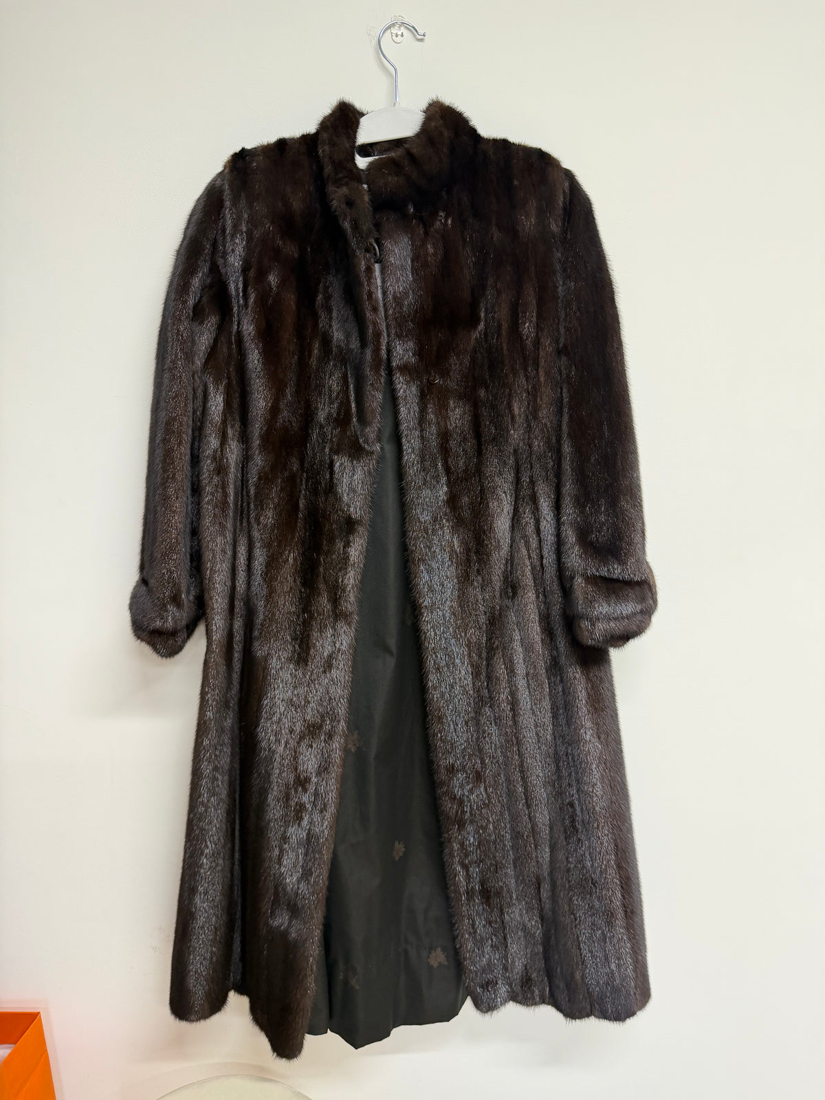 Preloved Vintage Mink Fur Coat Size 8-12 Deep Chocolate Brown