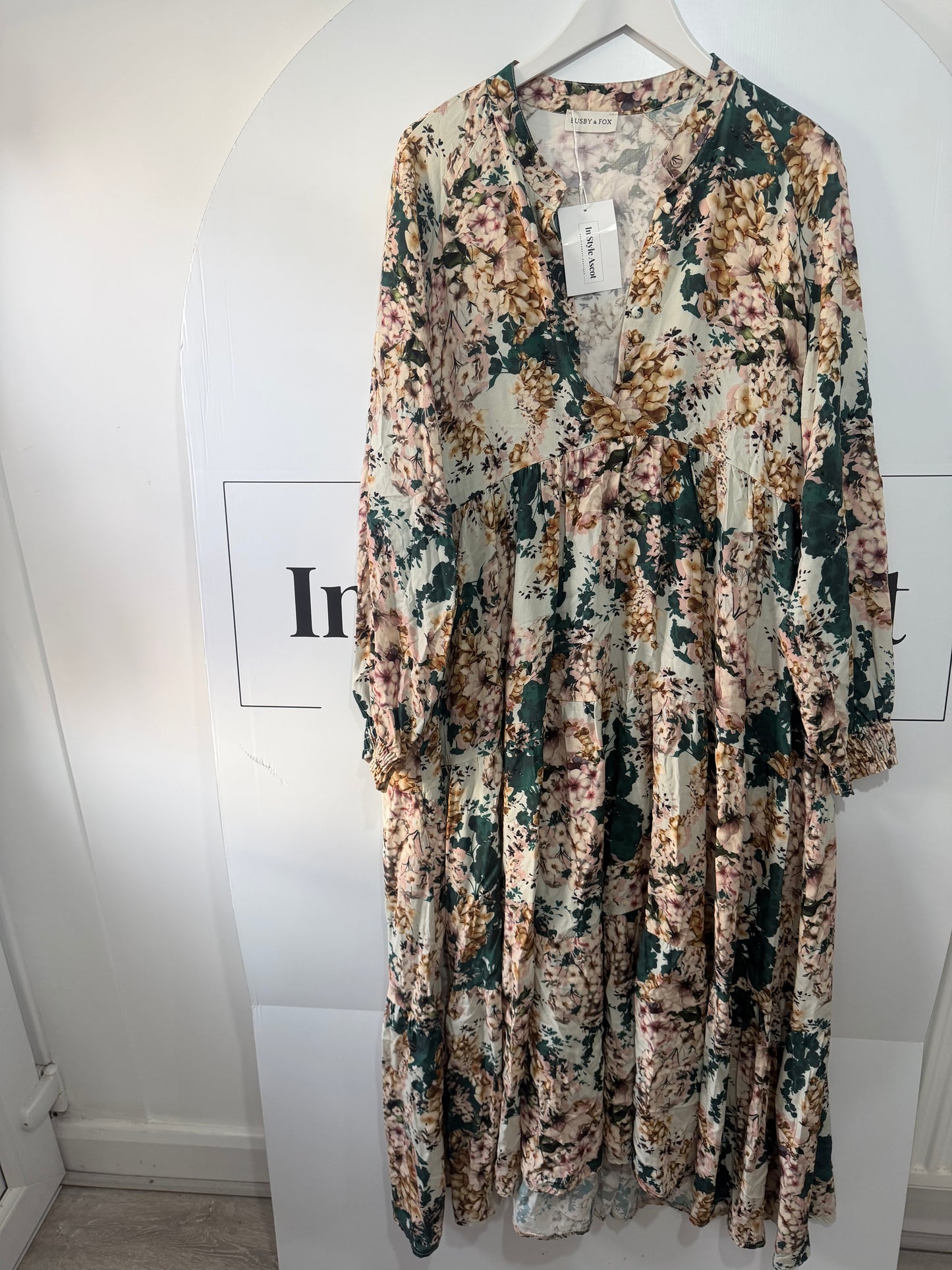 Floral Busby & Fox Dress, 16