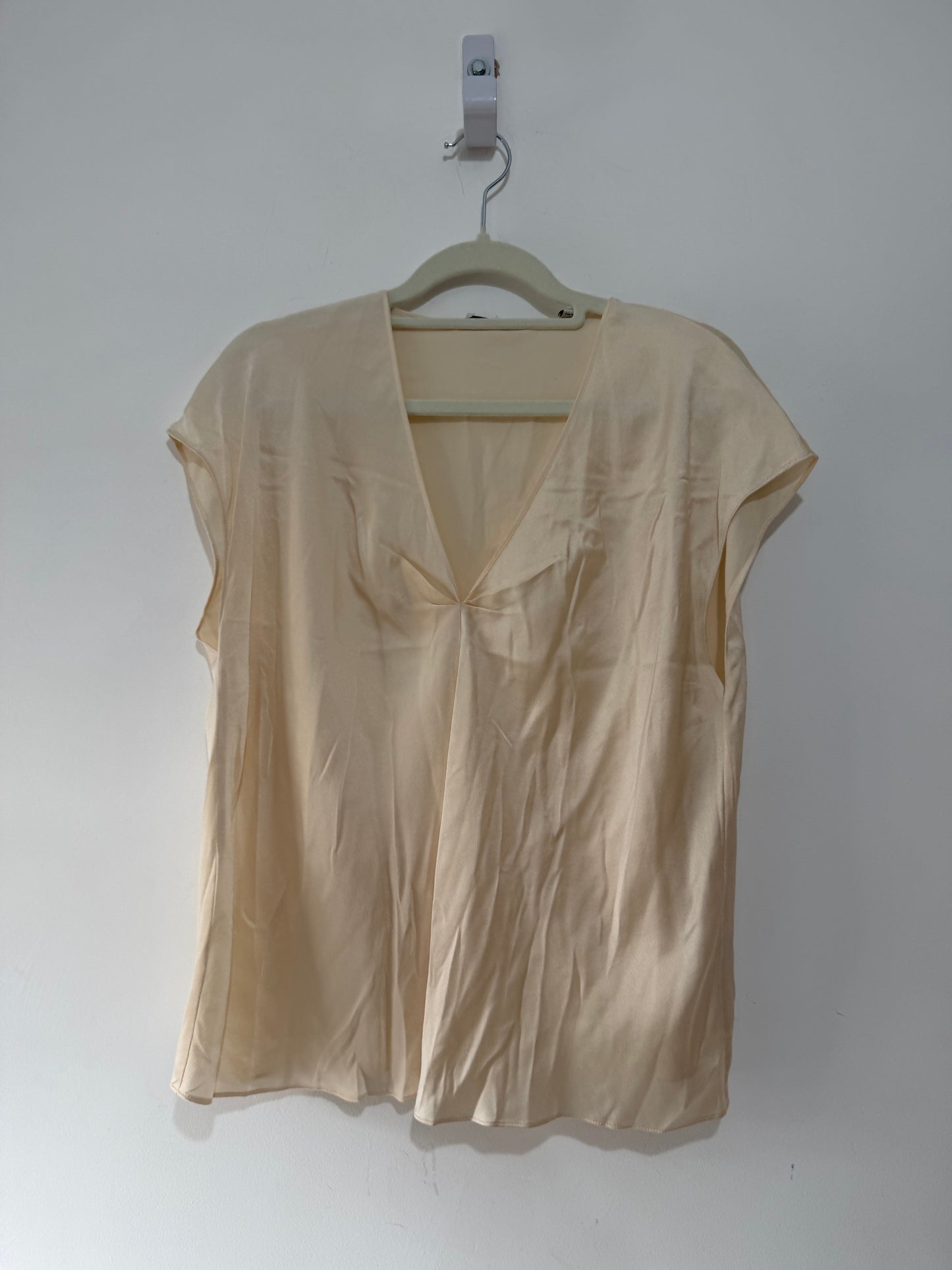 Preloved Vince Top Size M Cream