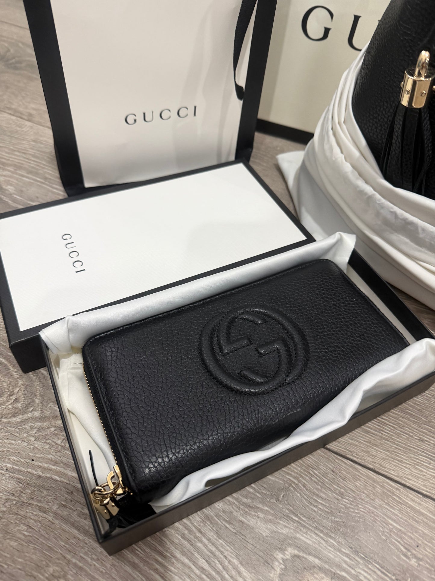 Black Gold Hardware Gucci Soho Chain Leather Bag, with Purse (Set)