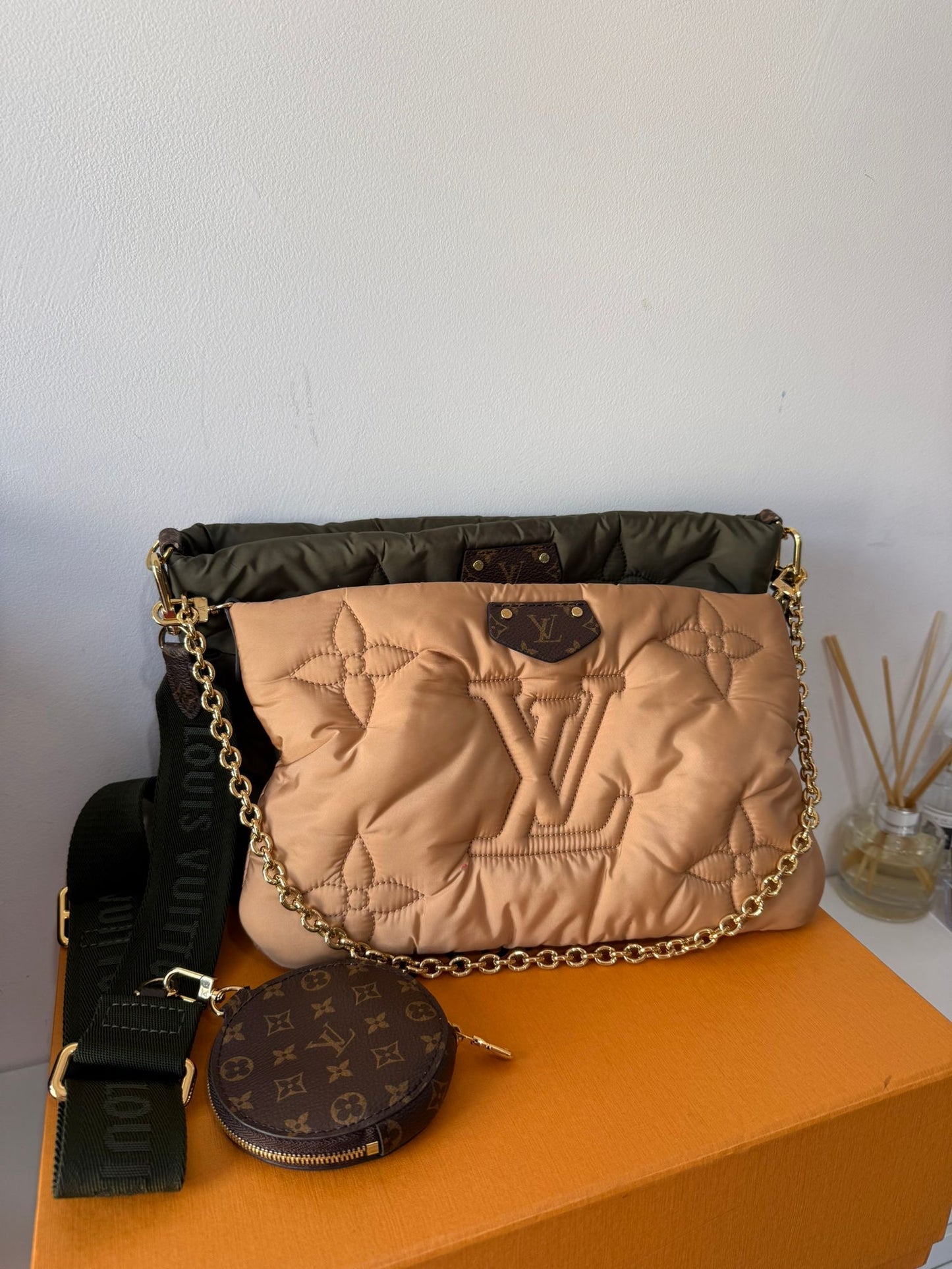 Preloved Khaki/Beige Louis Vuitton Handbag