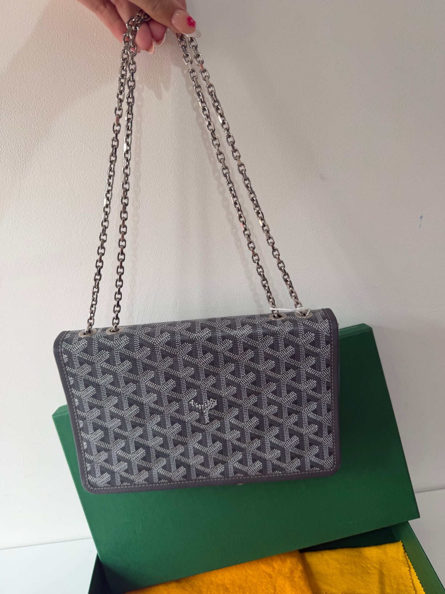 Preloved, Grey Goyard Alexandre III Shoulder Bag, Full Set