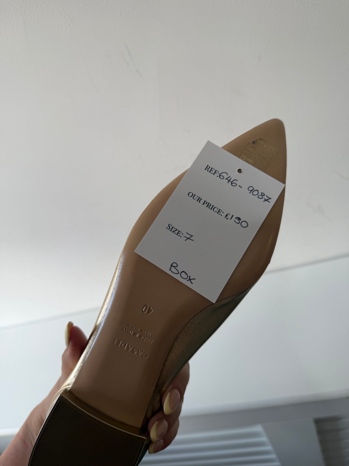 Preowned NEW Gold Casadei Pumps Flats, Size 7 - 40