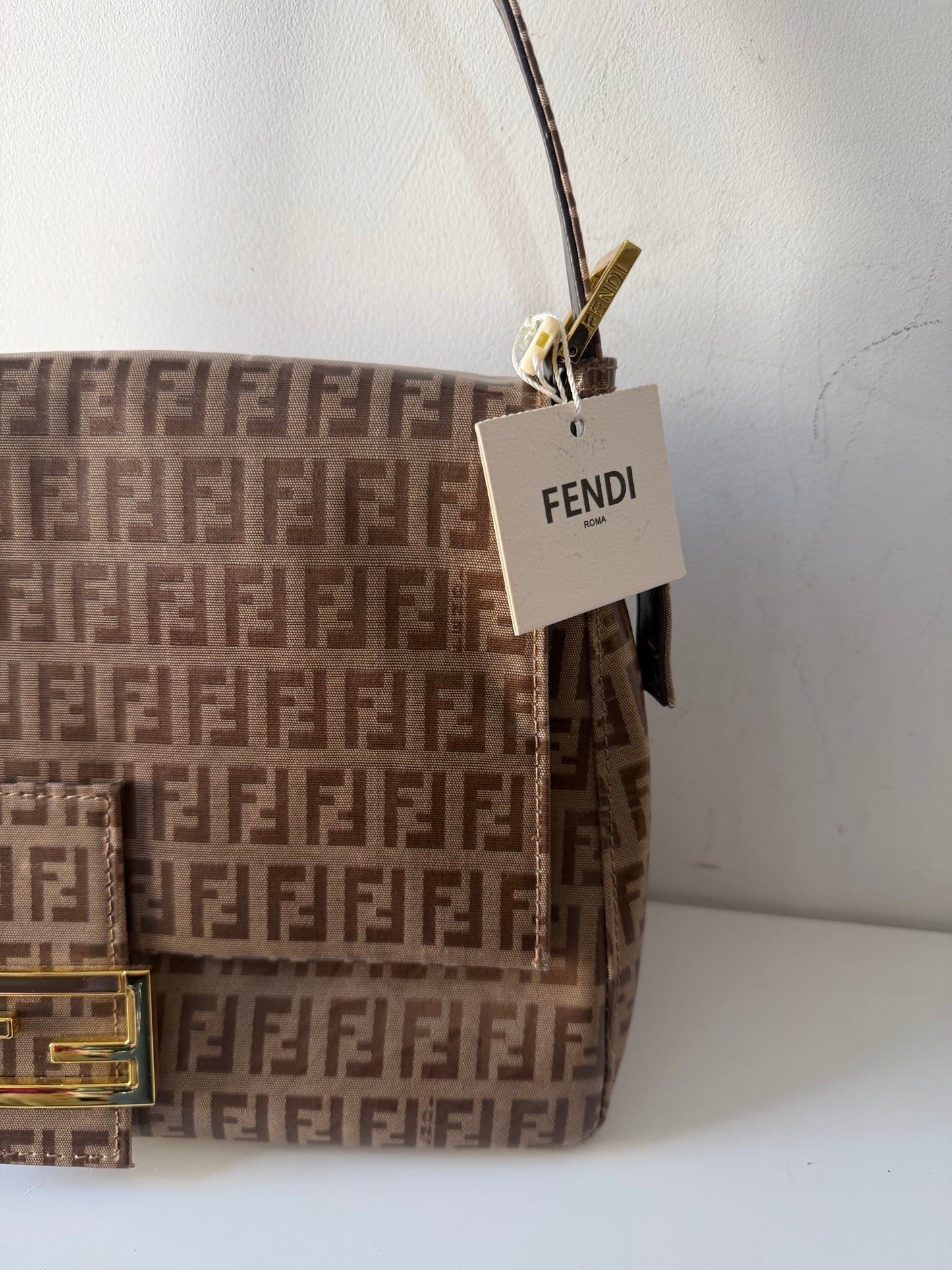 Preloved Brand New Fendi Handbag Shoulder Bag Monogram