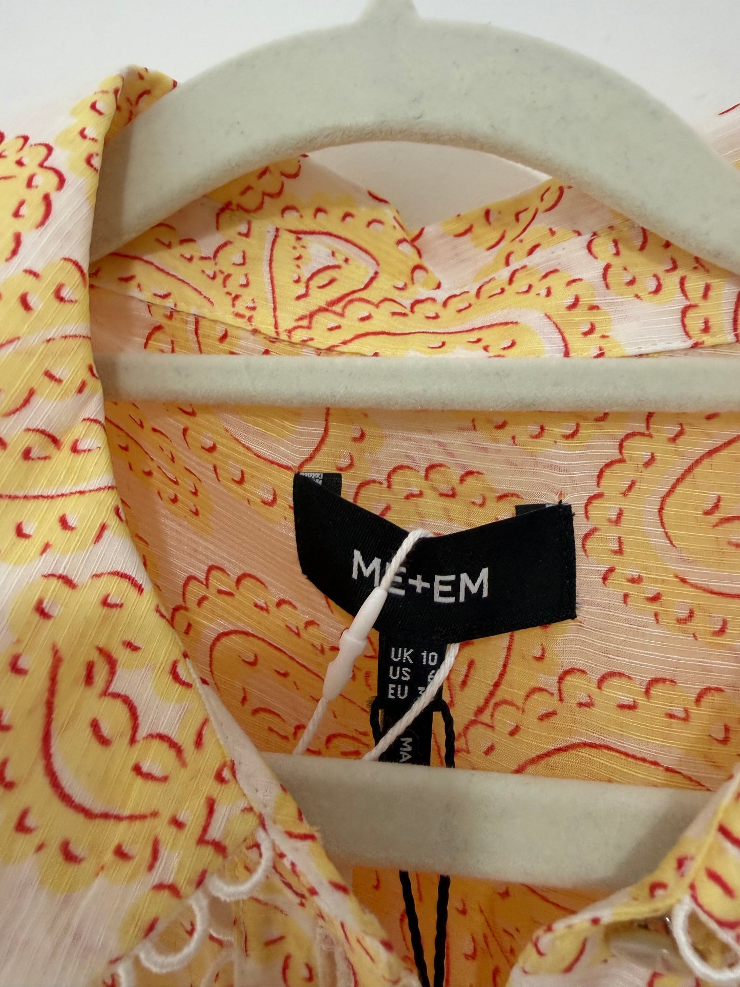 Preloved ME + EM Size 10 Floral yellow