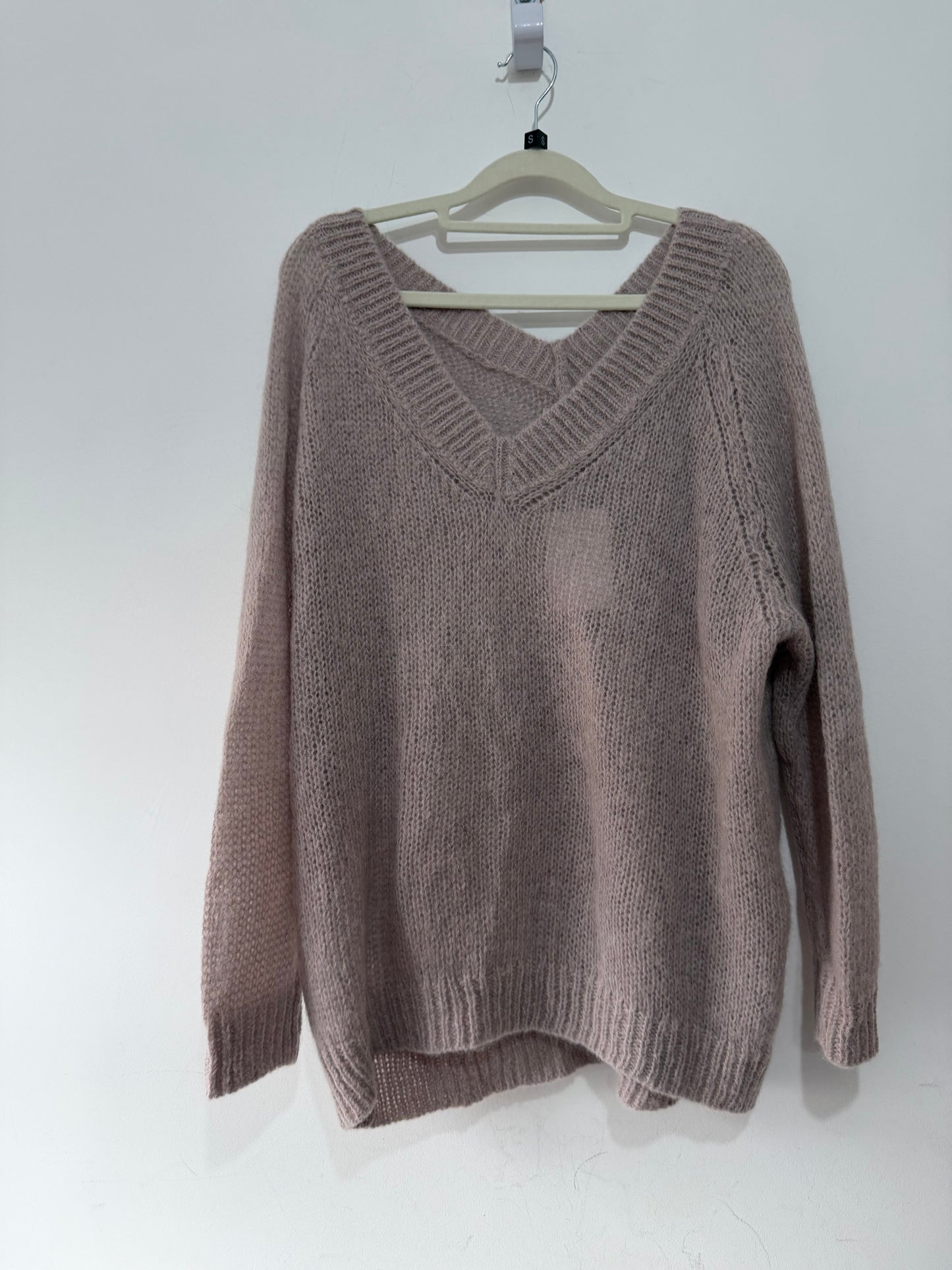 Preloved Modern Rarity Jumper Size Small Pink