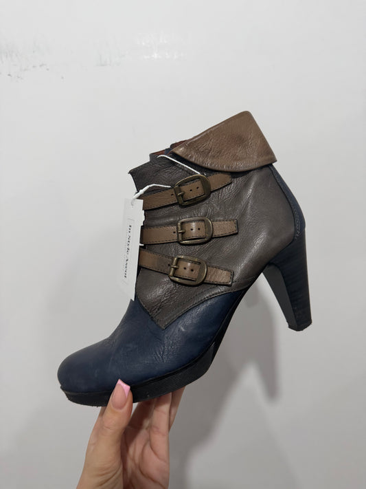 Brown and Blue Hispanitas Heeled Boots, Size 38 - UK 5