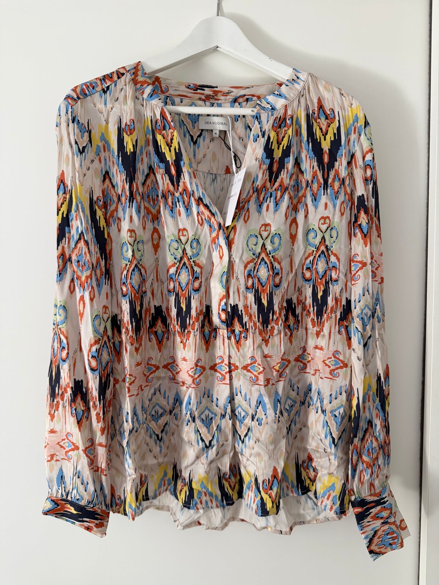 Pre-loved Multi Dea Kudibal Blouse, XL