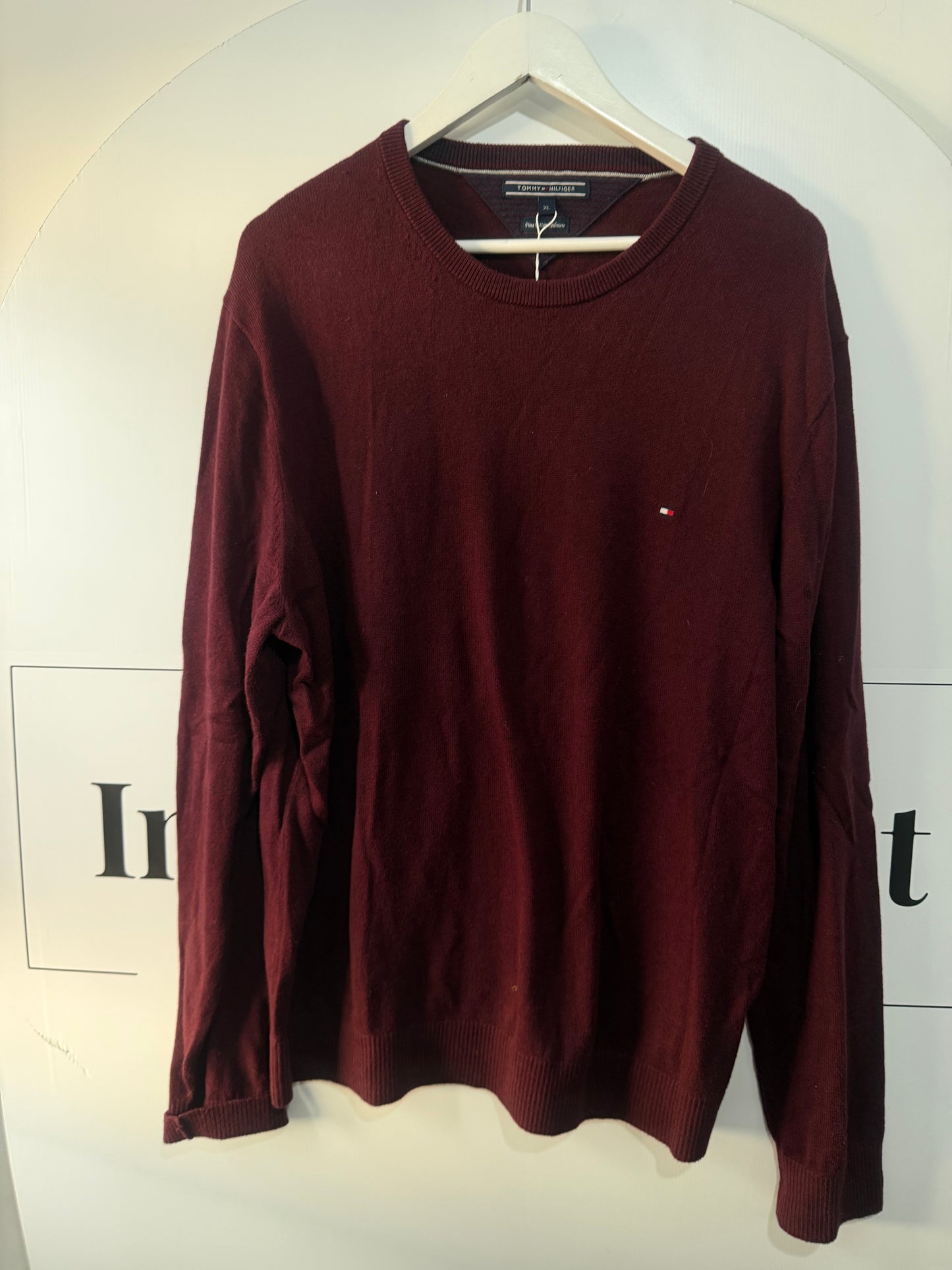 Burgundy Tommy Hilfiger Men’s Sweater, Size XL