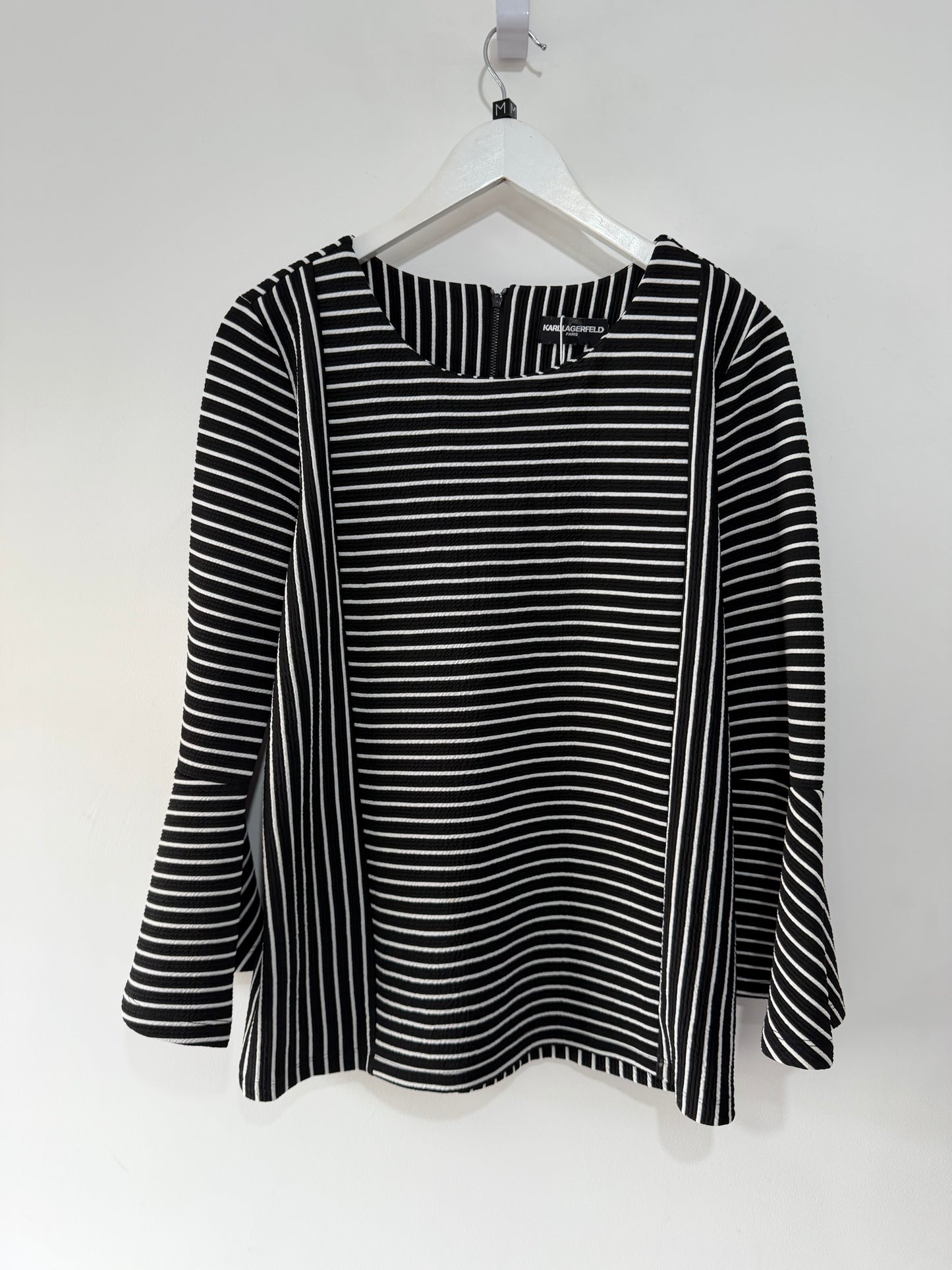 Pre-owned, Black and White Karl Lagerfield Top, Size Medium