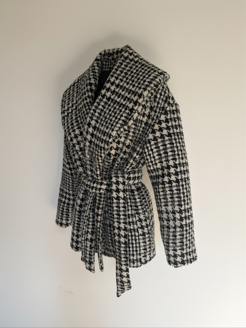 Preloved Blank NYC Size S Houndstooth