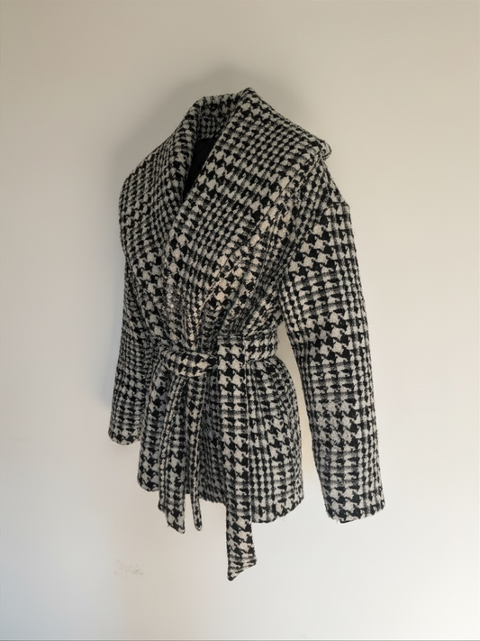 Preloved Blank NYC Size S Houndstooth