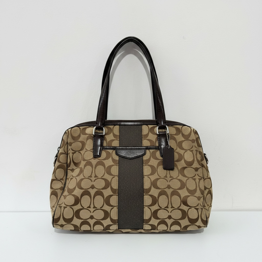 Pre-loved monogram Coach Shoulder bag