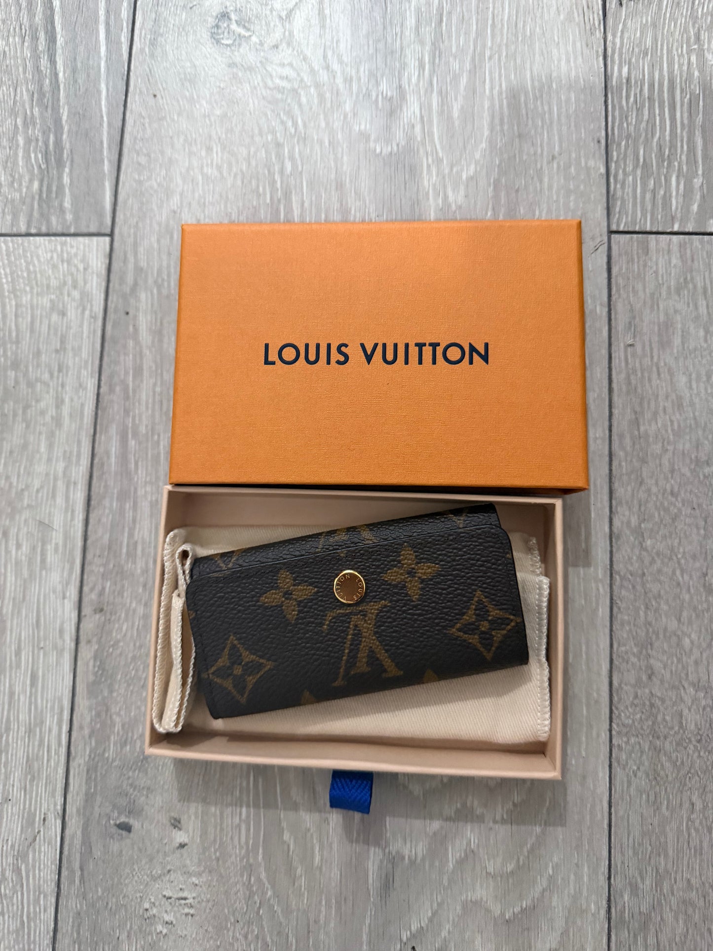 Monogram Louis Vuitton Key Holder, Tiny
