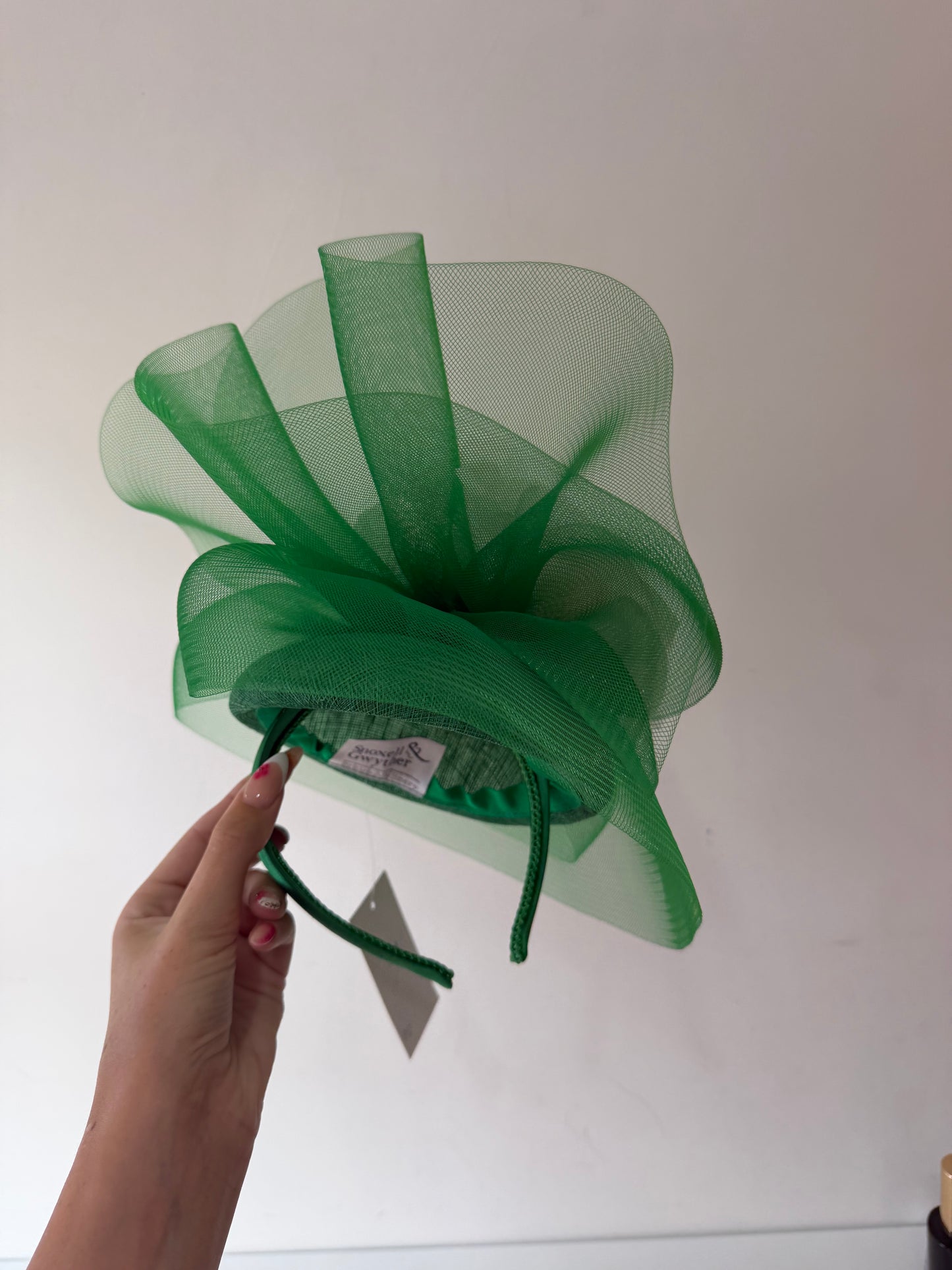 Preloved, Green Snoxell & Gwyther Fascinator