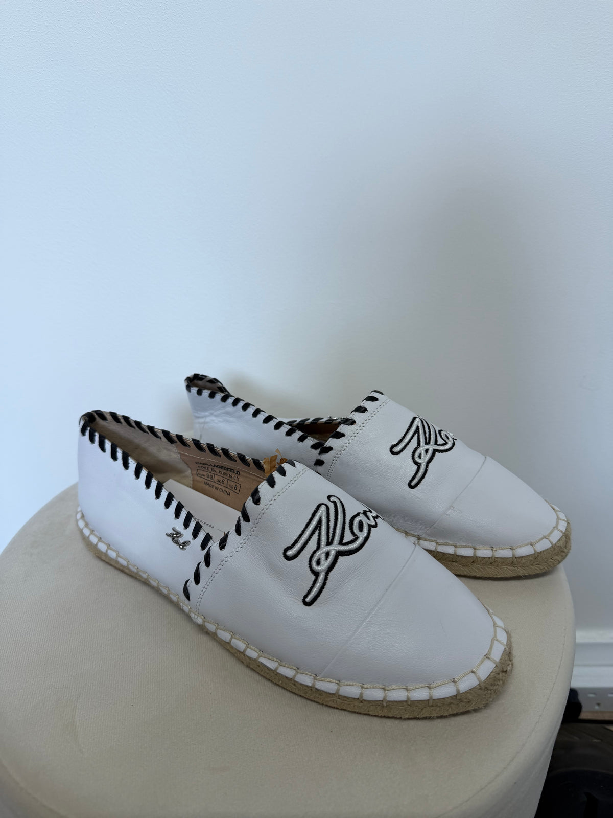 Preloved Karl Lagerfield Shoes, Size 6 White