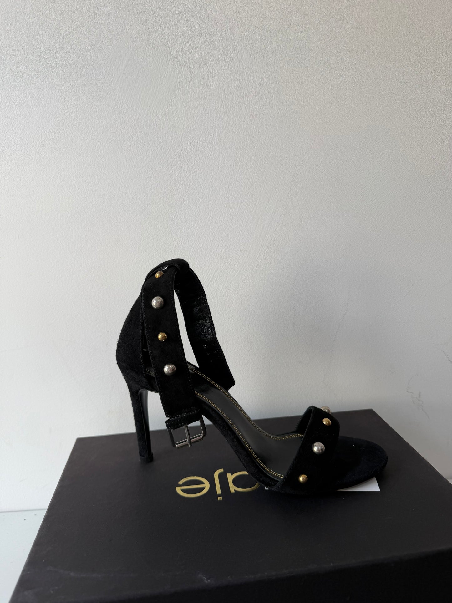 Preloved Black Maje Heels, 4