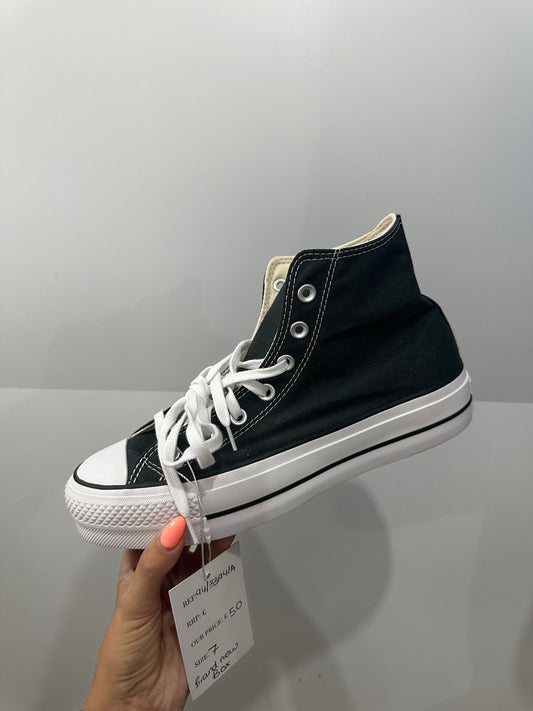 Black Converse Platform shoes