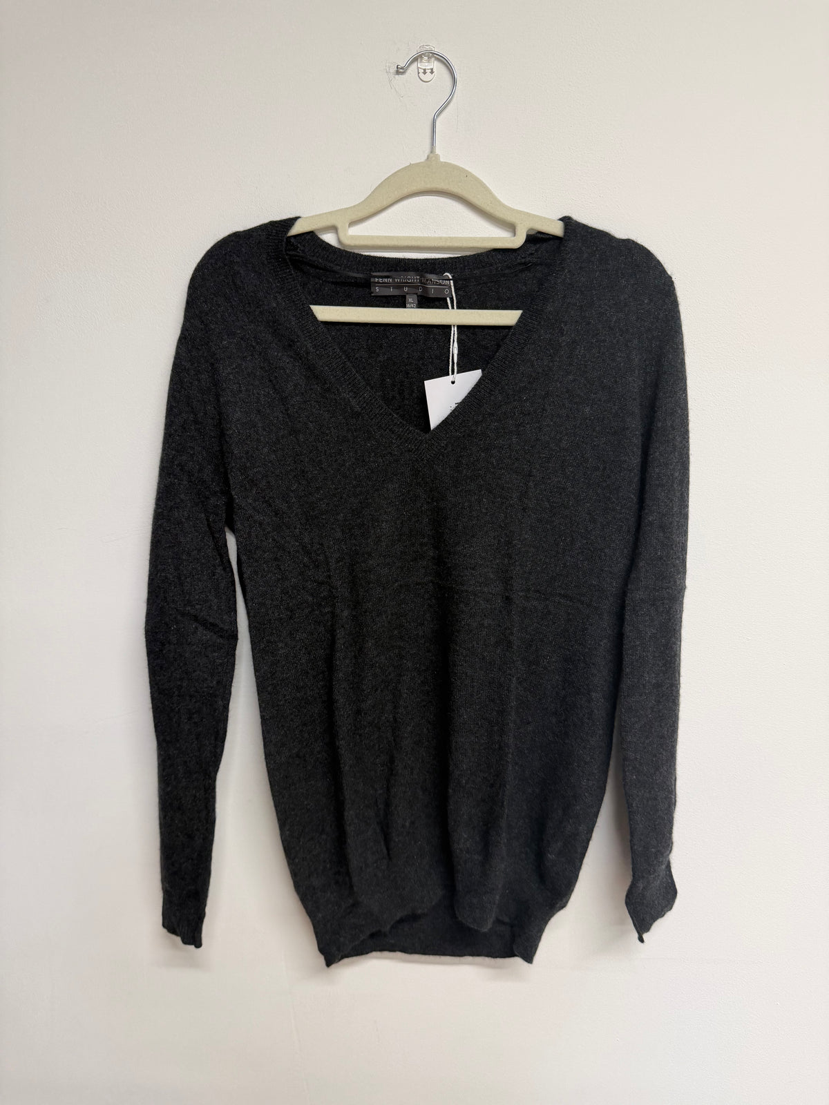 Preloved Fenn Wright Manson Studio Jumper Size XL Dark Grey