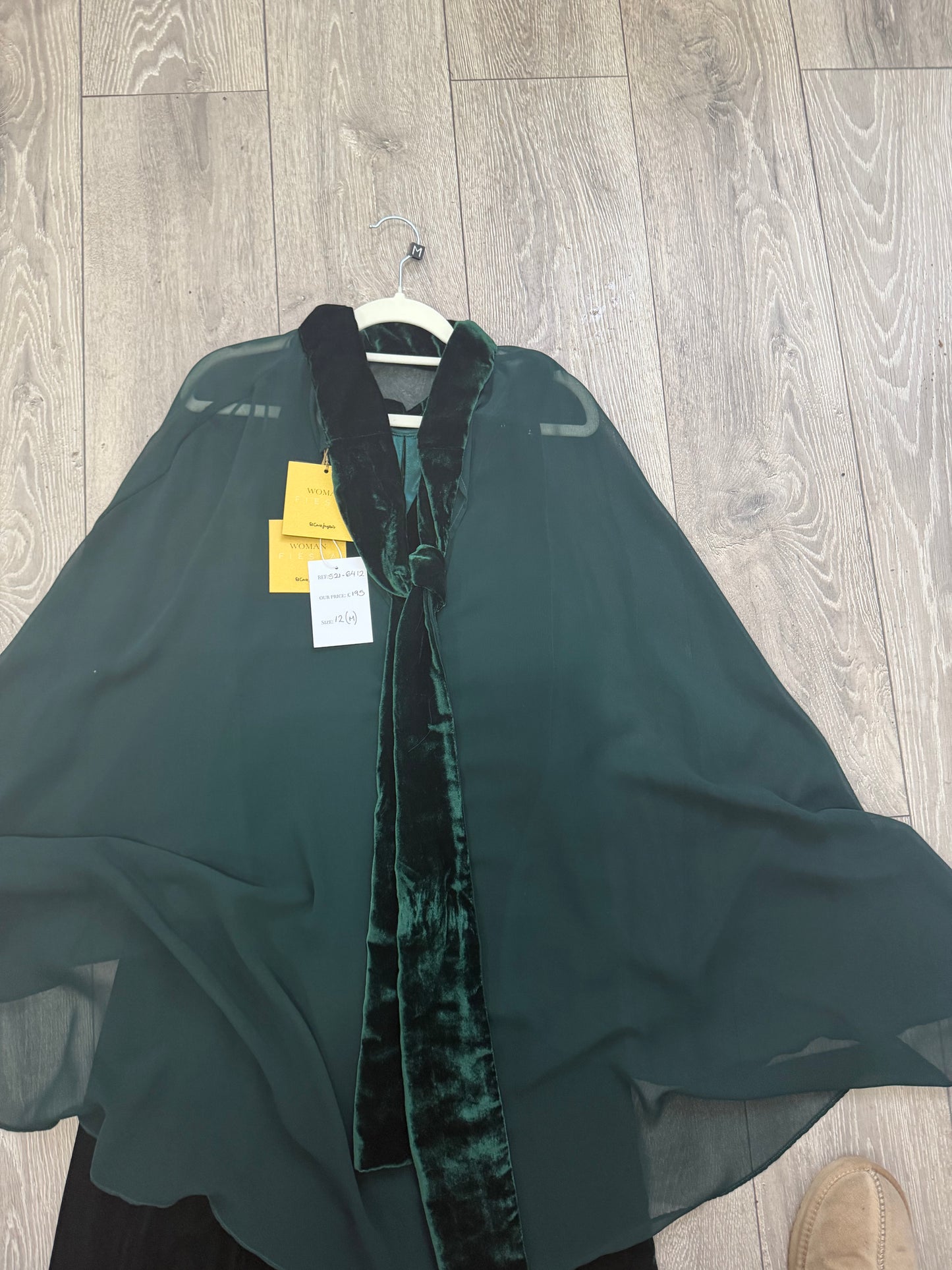 Forest Green Fiesta Dress Brand new with Cape Ballgown, Size M (12)