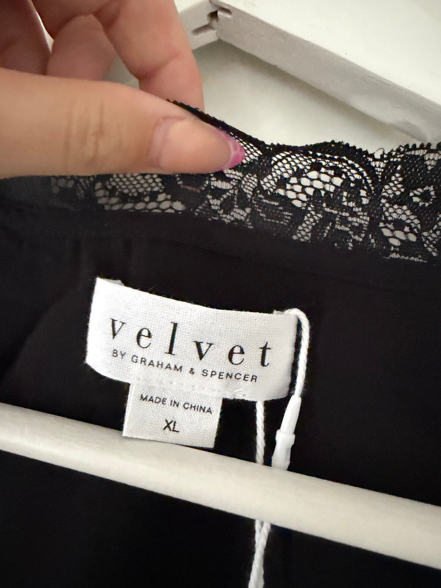 Pre-Loved Black Velvet by Graham & Spencer Top, XL