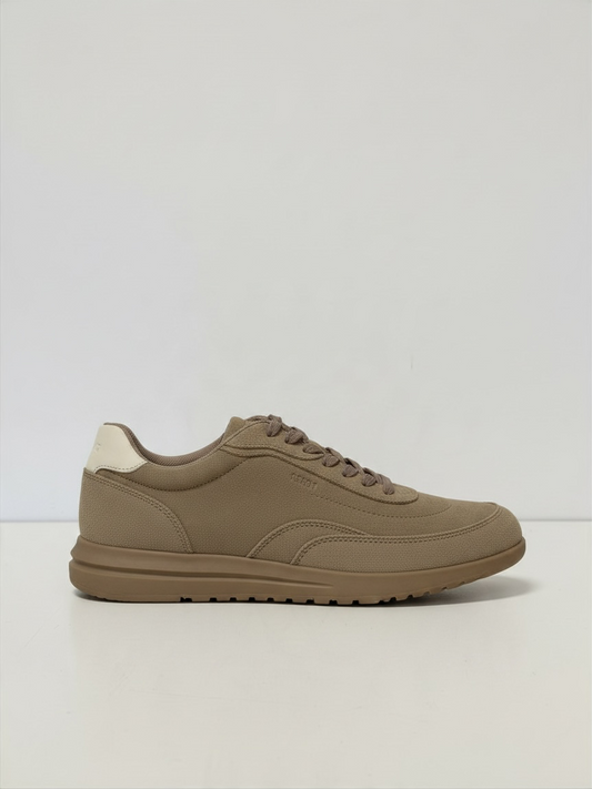 Preloved BOSS Trainers Size 7-40 Brown Suede