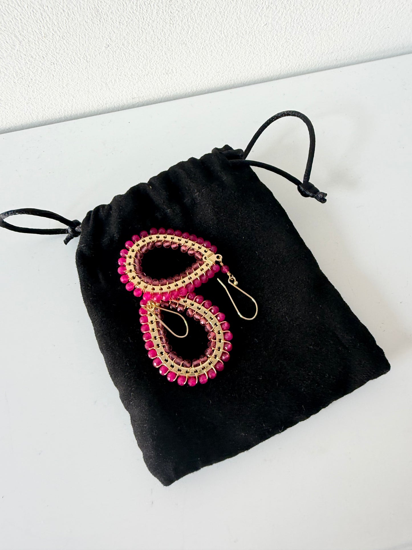 Preloved BRAND NEW Charlotte Knapman Earrings Teardrop Dark Pink