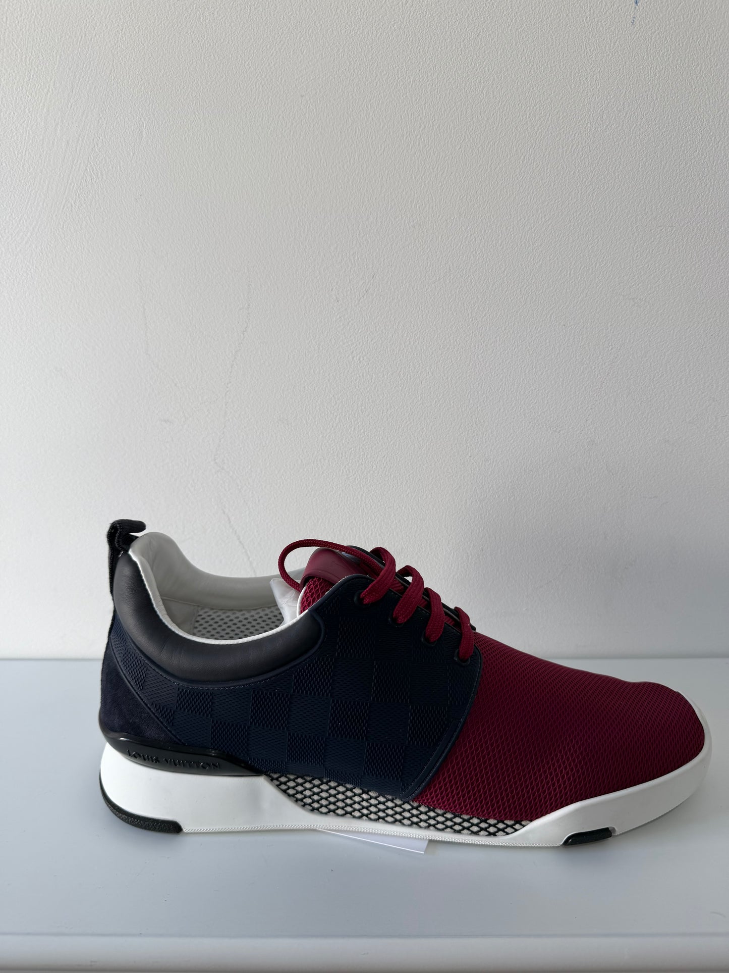 Pre-owned, NEW, Navy and Burgundy Louis Vuitton Sneakers Trainers, Size 6