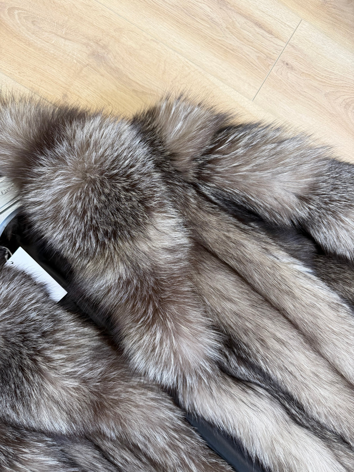 Preloved Vintage Fox Fur Coat Size L Brown Grey