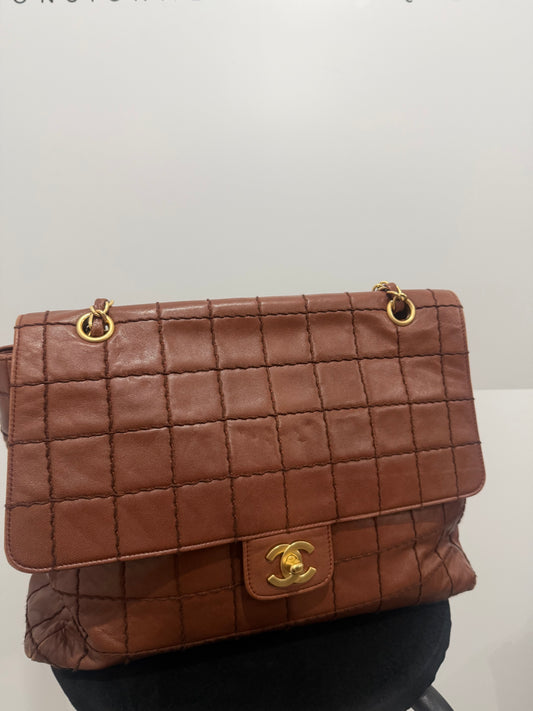 Brown Tan Chanel Handbag, Gold Hardware