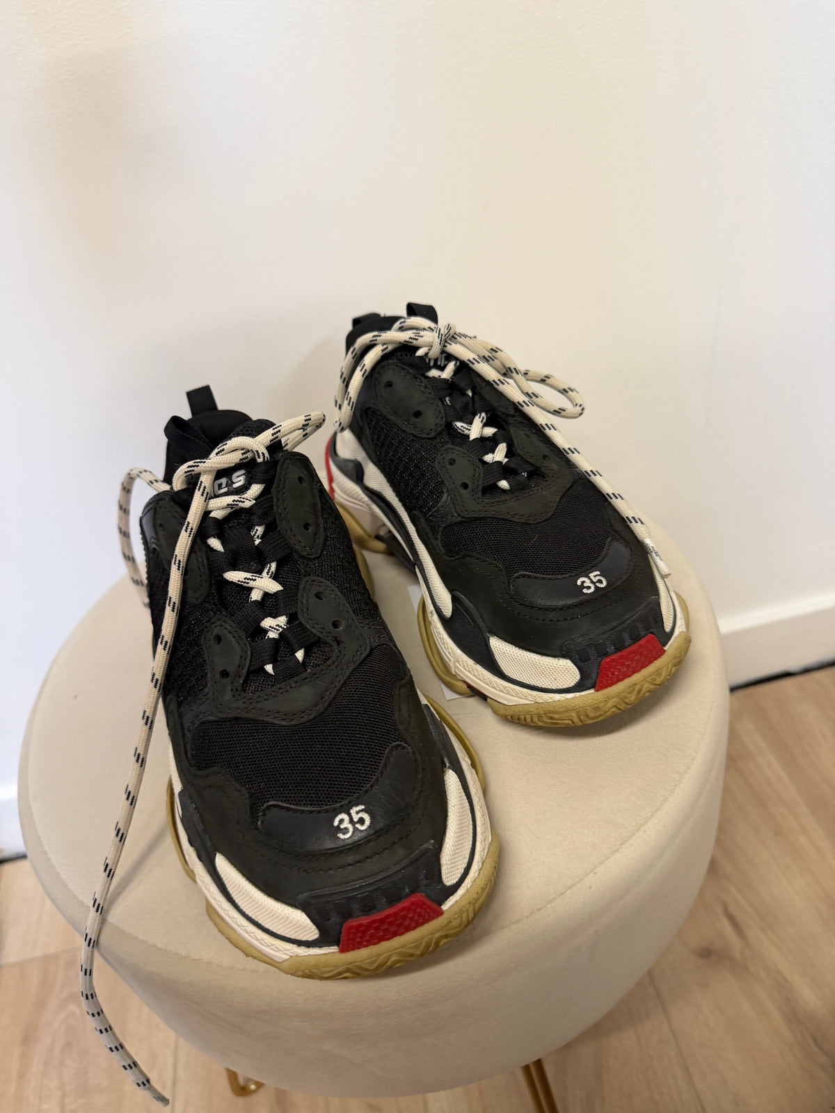 Preloved Balenciaga Trainers Size 36 - UK 3 Black and White