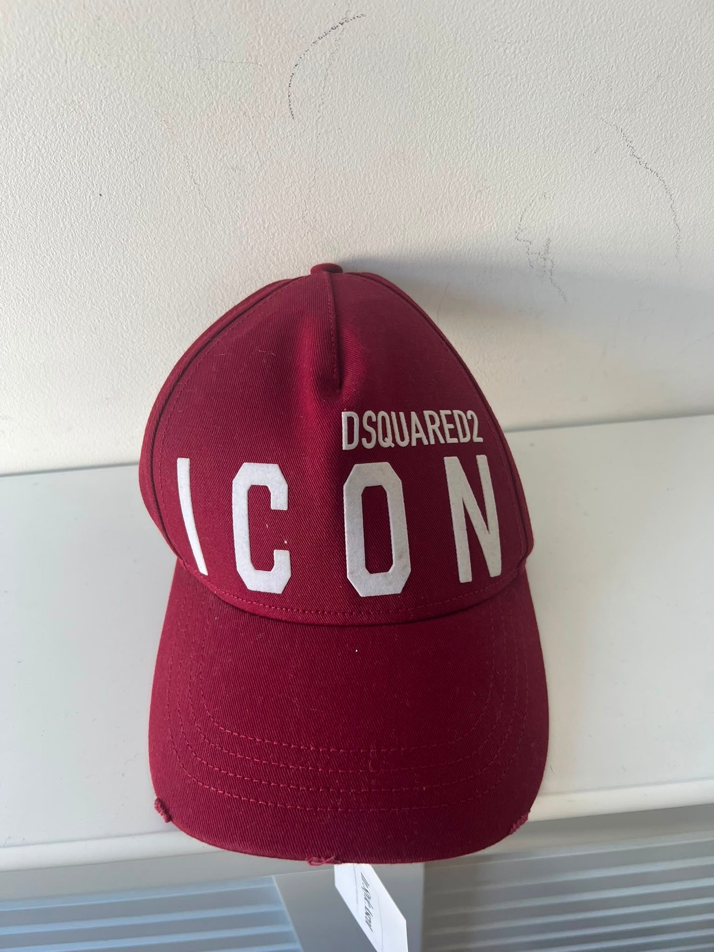 Pre-loved Burgundy Dsquared2 Hat