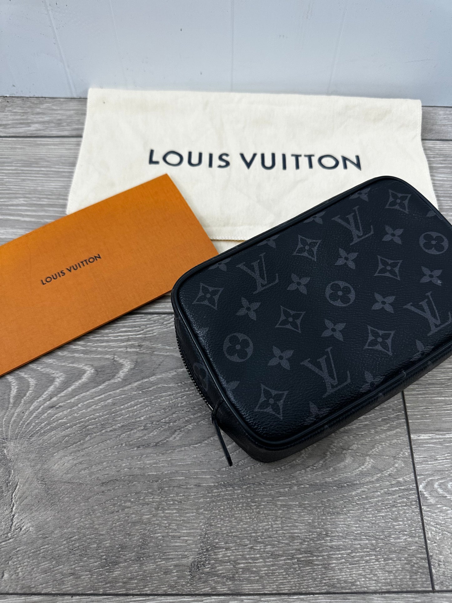 Monogram Eclipse Louis Vuitton Washbag Cosmetic Men's