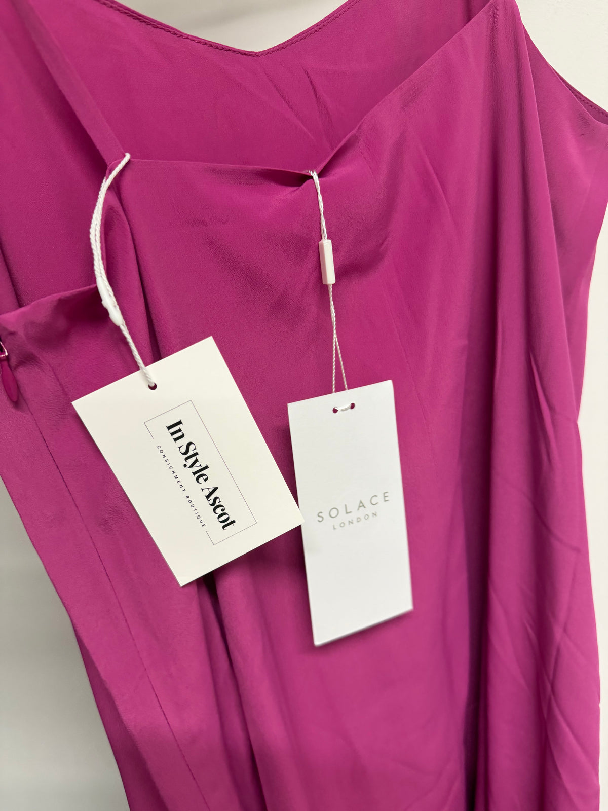 Preloved BNWT Solace London Dress Size 6 / 8 Pink