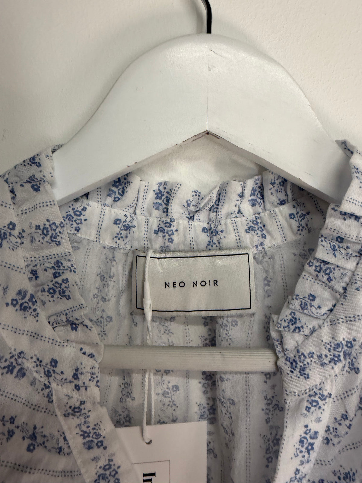 Preloved Neo Noir Blouse, Size 12 White and Blue