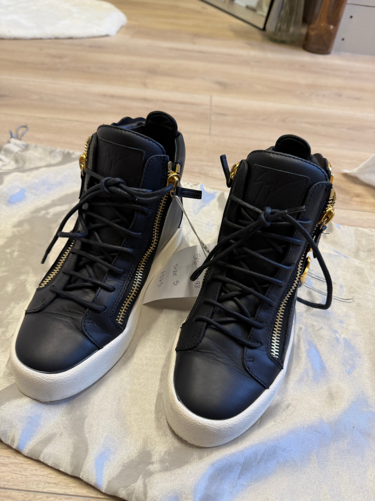 Preloved Guiseppe Zanotti Trainers Size 5 Black Angel Wings Gold High Tops