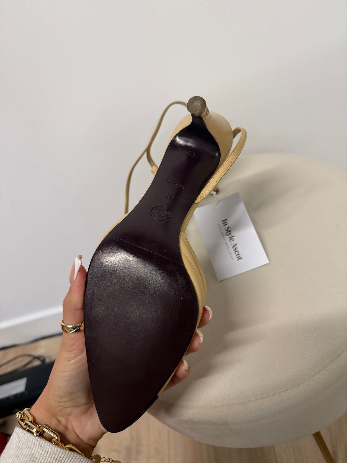 Preloved Chanel Heels Size 8 Beige/Black
