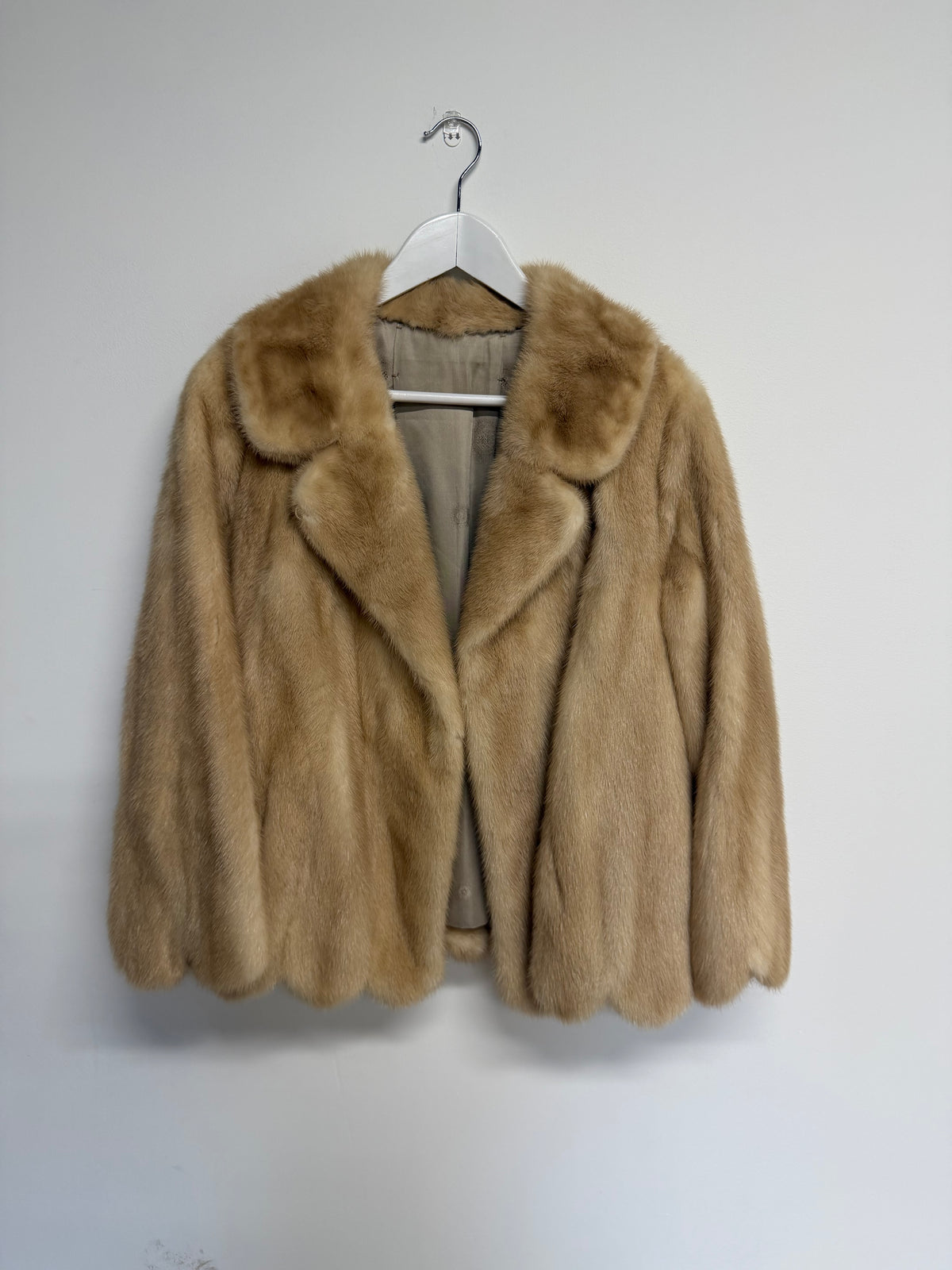Preloved Coat Mink Fur Coat Size 12 Beige